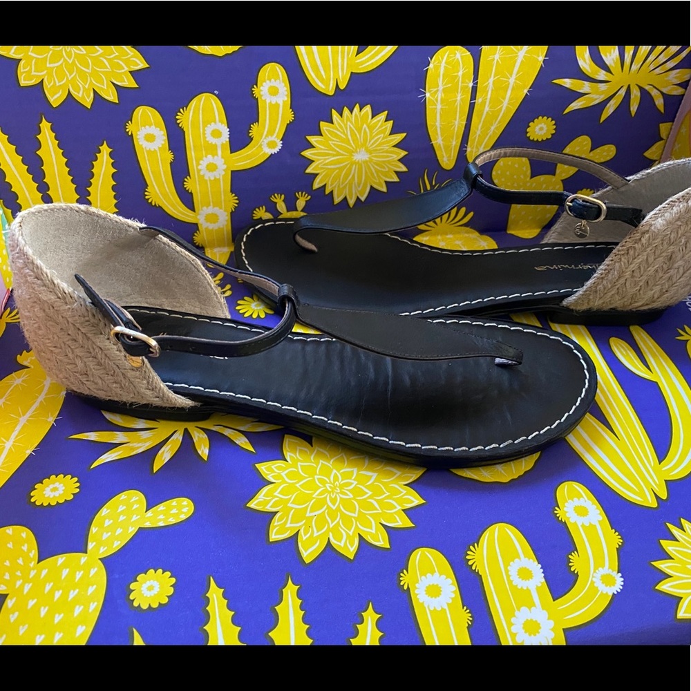 Guilhermina raffia sandal/thong New in box